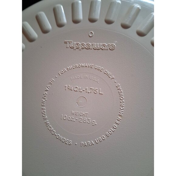Tupperware Tupperwave Stacker bowl and lid set 1 3/4 qt for microwave almond - Picture 3 of 3
